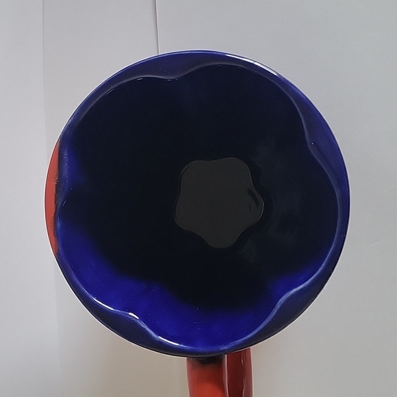 Marvel Avengers. Captain America Shield Mug Ceramic. Colors Blue, Red, White. - Picture 7 of 9